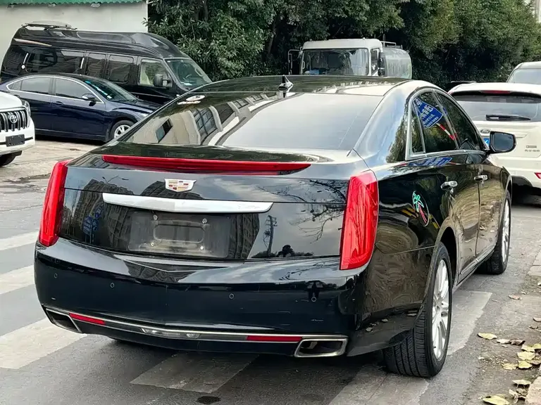Cadillac XTS 28 T Elite