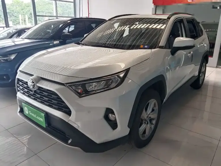 Toyota RAV4 2.0 L CVT 2 WD Style