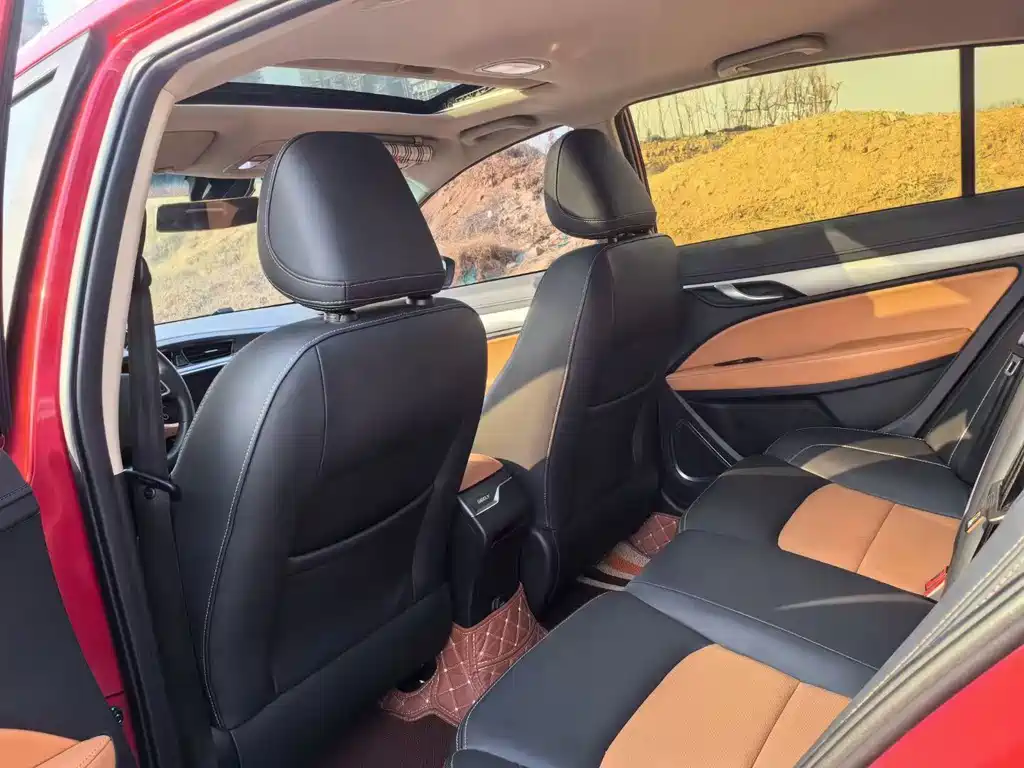 Vision S1 1.4 T CVT Wise