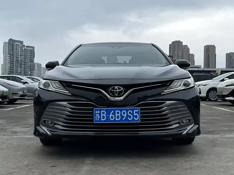 Toyota Camry 2.0 G Luxury