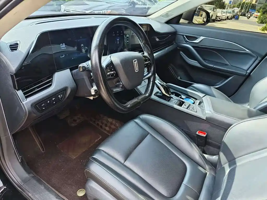 Besturn B70 1.5 T Auto Pleasure