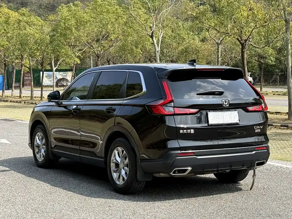 Honda CR-V 240 TURBO 2 WD Sharp Style 5-seat