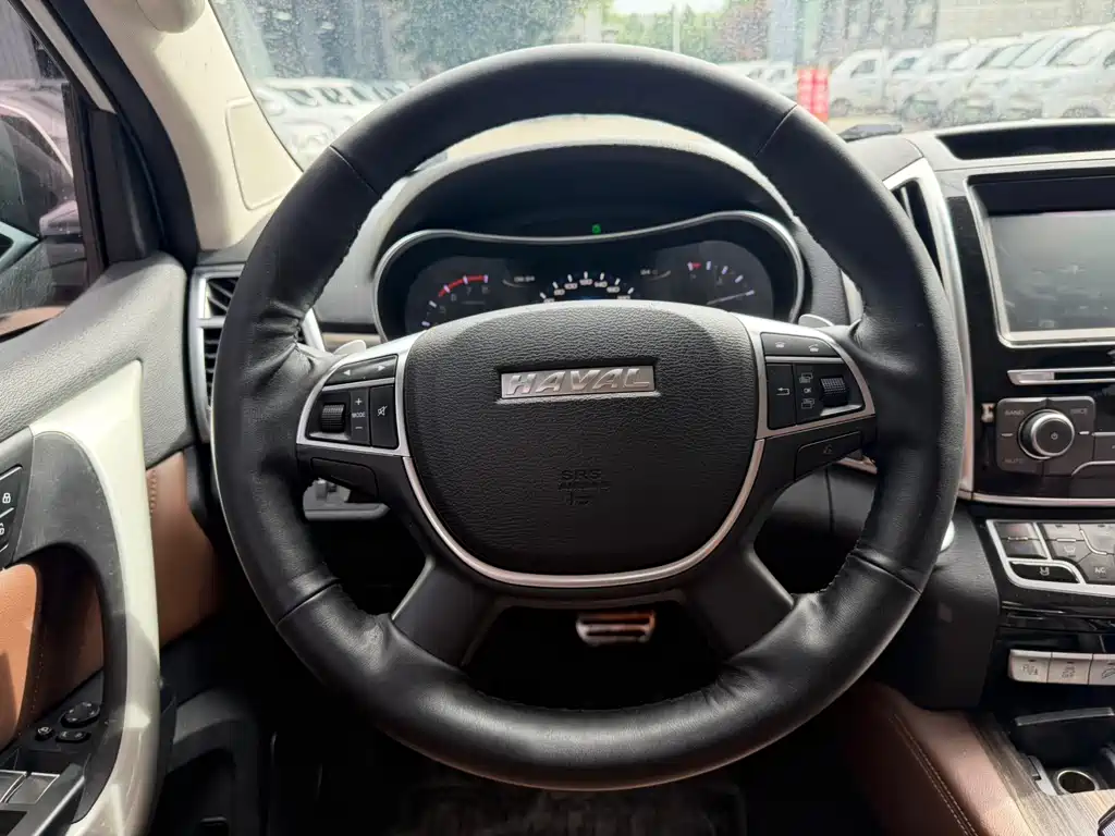 Haval H9 2.0 T Gasoline 4 WD Luxury 7-seat