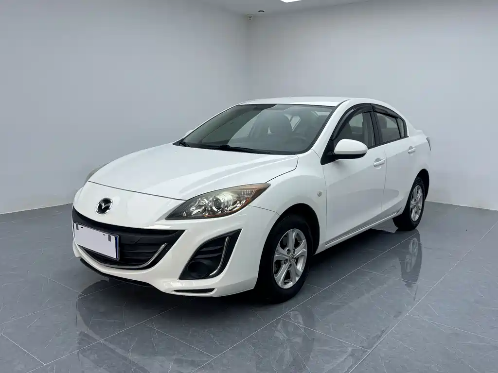 Mazda 3 Star 马自达3星骋 2015款 三厢 1.6 L 自动舒适型