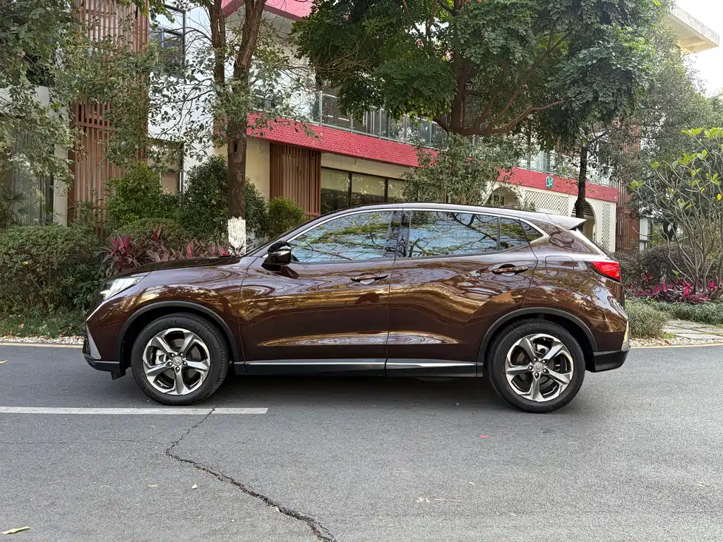 Acura CDX 讴歌CDX 2021款 1.5 T 两驱畅享版