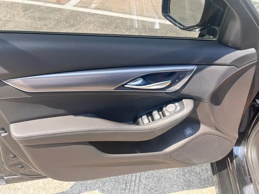 Cadillac CT5 28 T Luxury