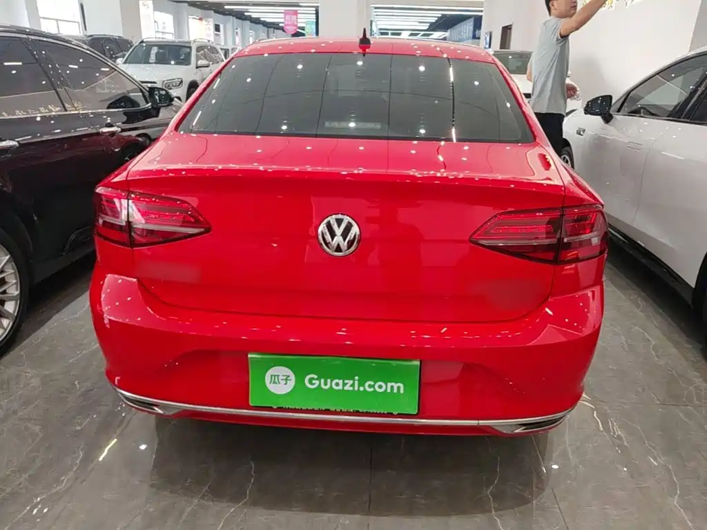 Lamando 280 TSI DSG Comfort