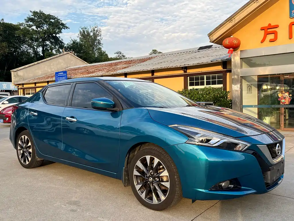 Lannia 1.6 L CVT High Energy