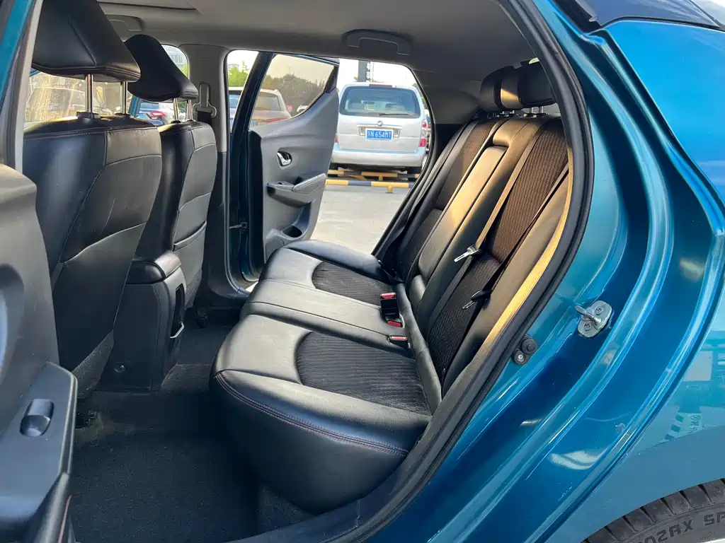 Lannia 1.6 L CVT High Energy
