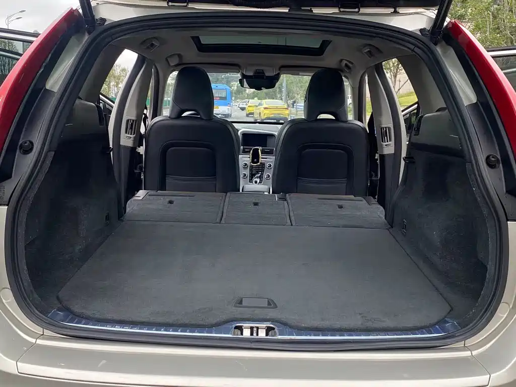 Volvo XC60 T5 AWD Smart Vision