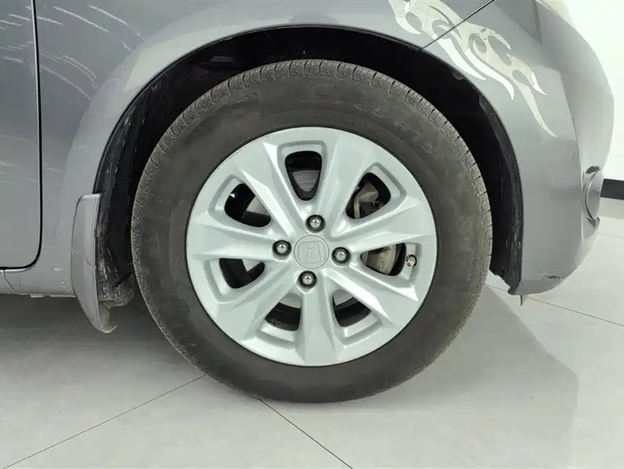Fit 1.5 L Auto Luxury