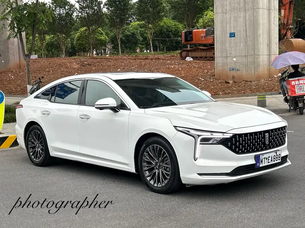 Besturn B70 3 rd Gen 1.5 T Auto Smooth Enjoyment