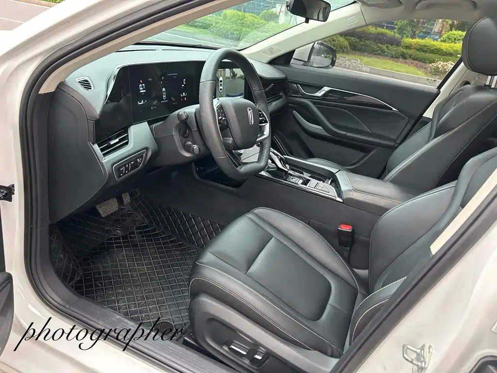 Besturn B70 3 rd Gen 1.5 T Auto Smooth Enjoyment