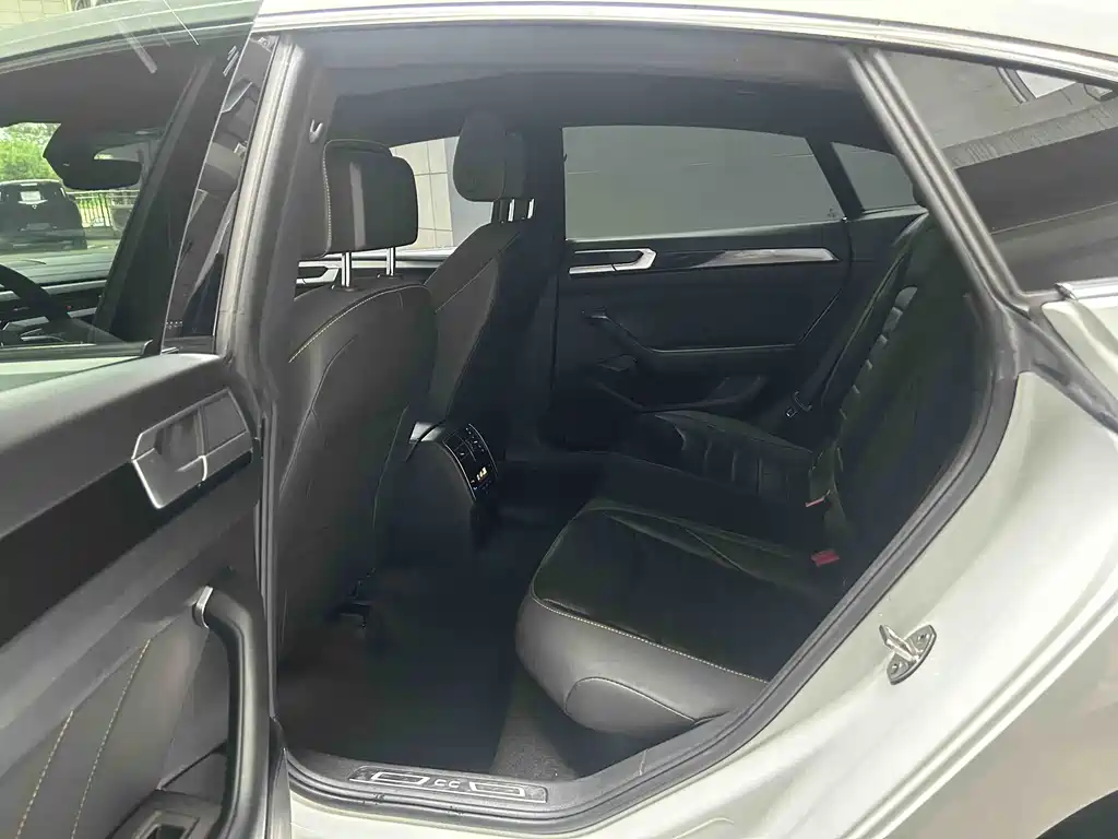 VW CC 380 TSI Dazzling