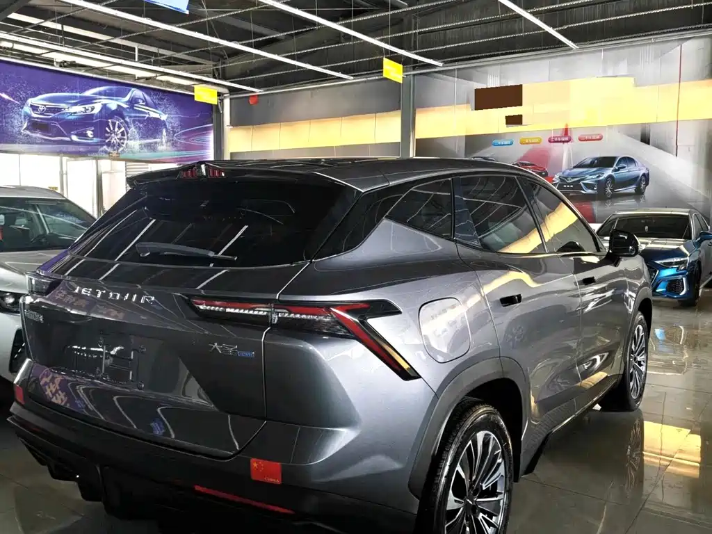 Jetour Dasheng i-DM 1.5 T DHT Lightning 02