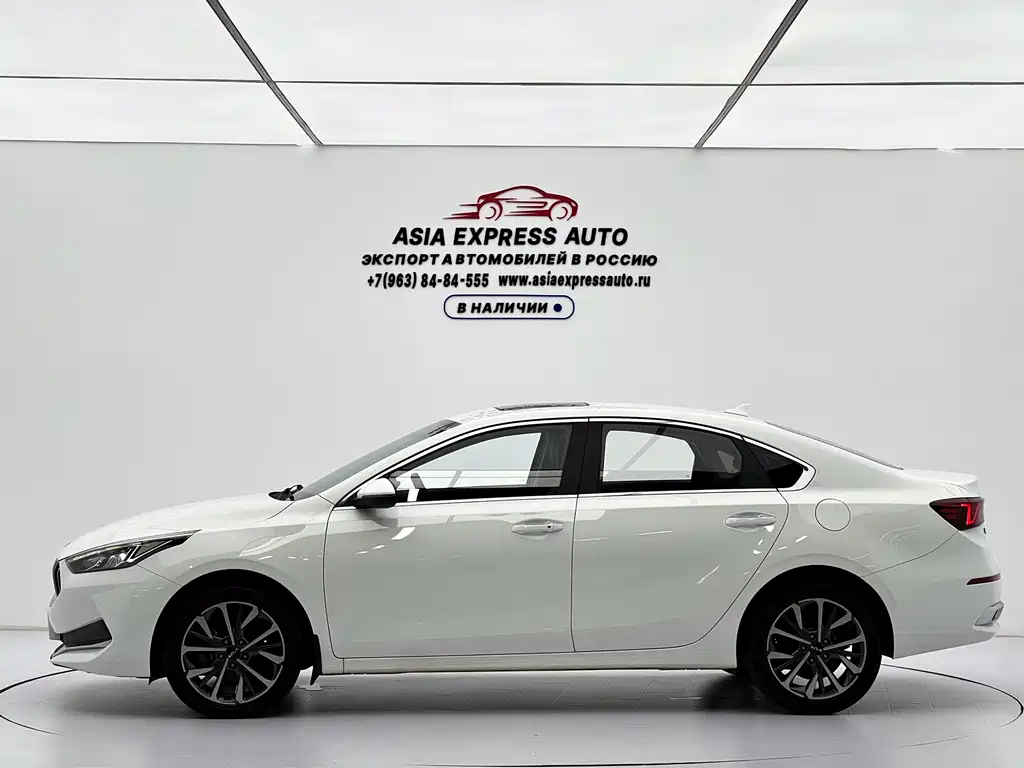 Kia K3 1.5 L CVT Fashion
