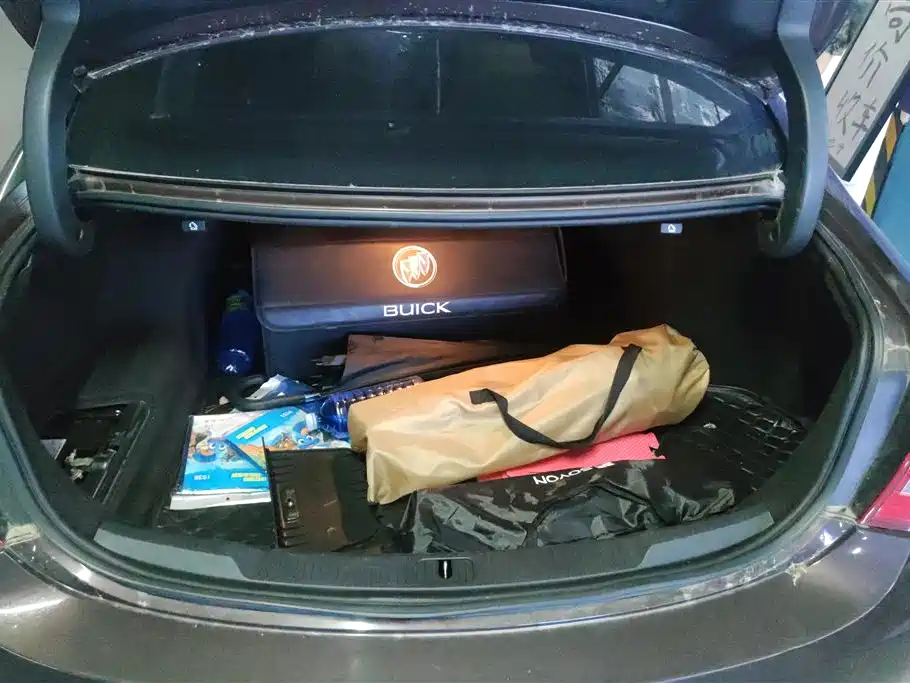 LaCrosse 20 T Luxury