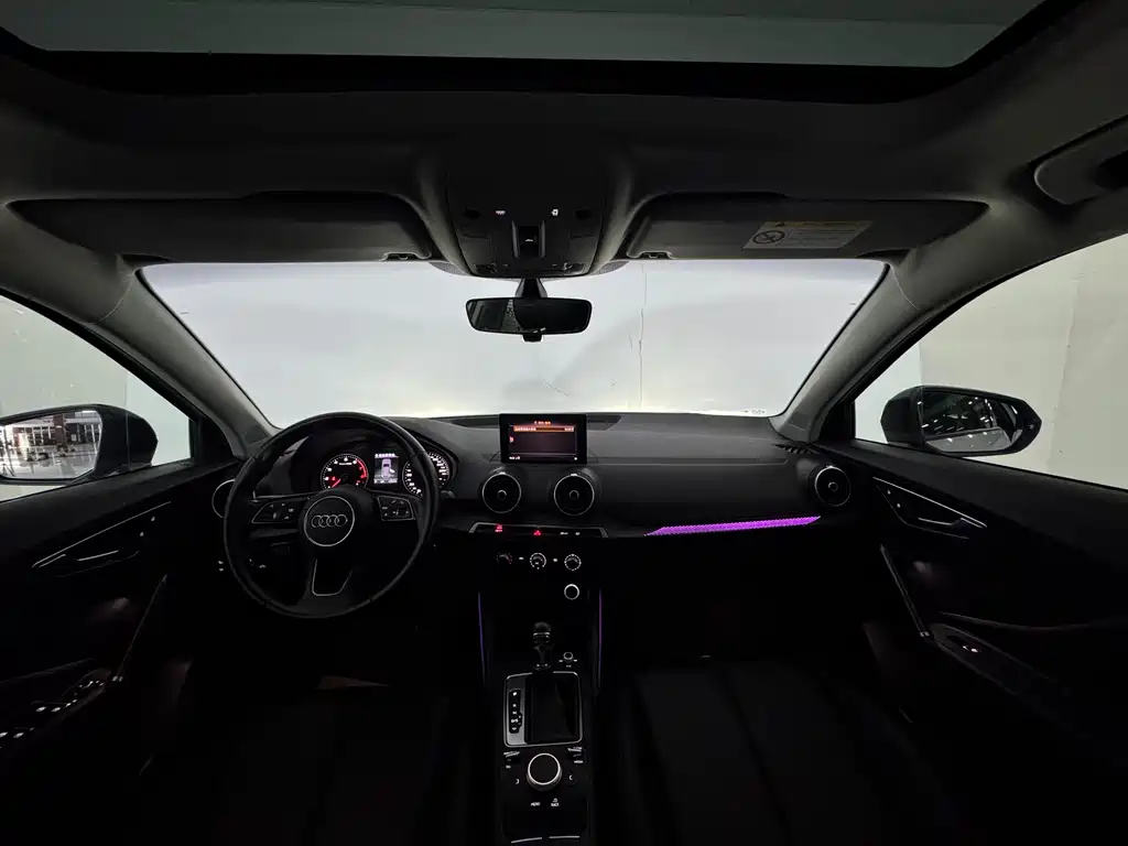 Audi Q2 L 35 TFSI Launch Exclusive CN-VI