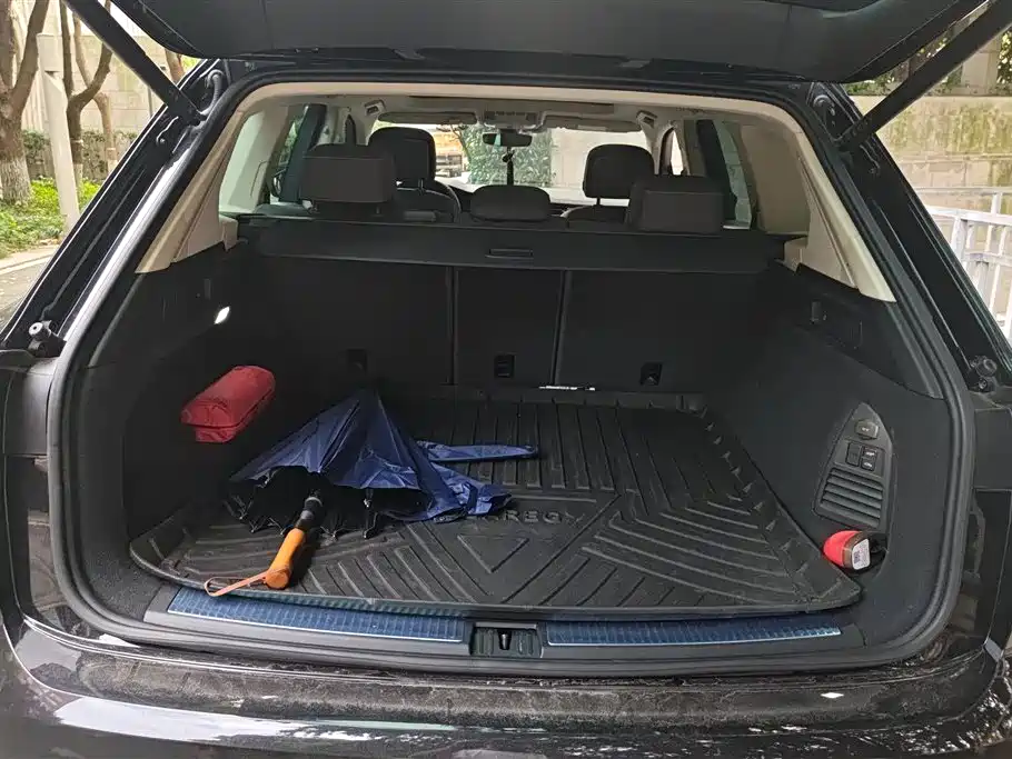 Touareg 2.0 TSI Sharp Style