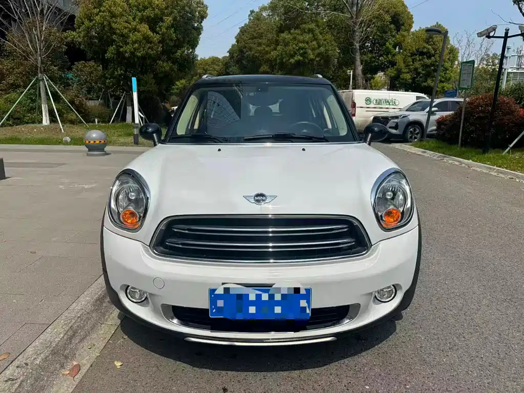MINI COUNTRYMAN 1.6 T COOPER ALL4 Fun