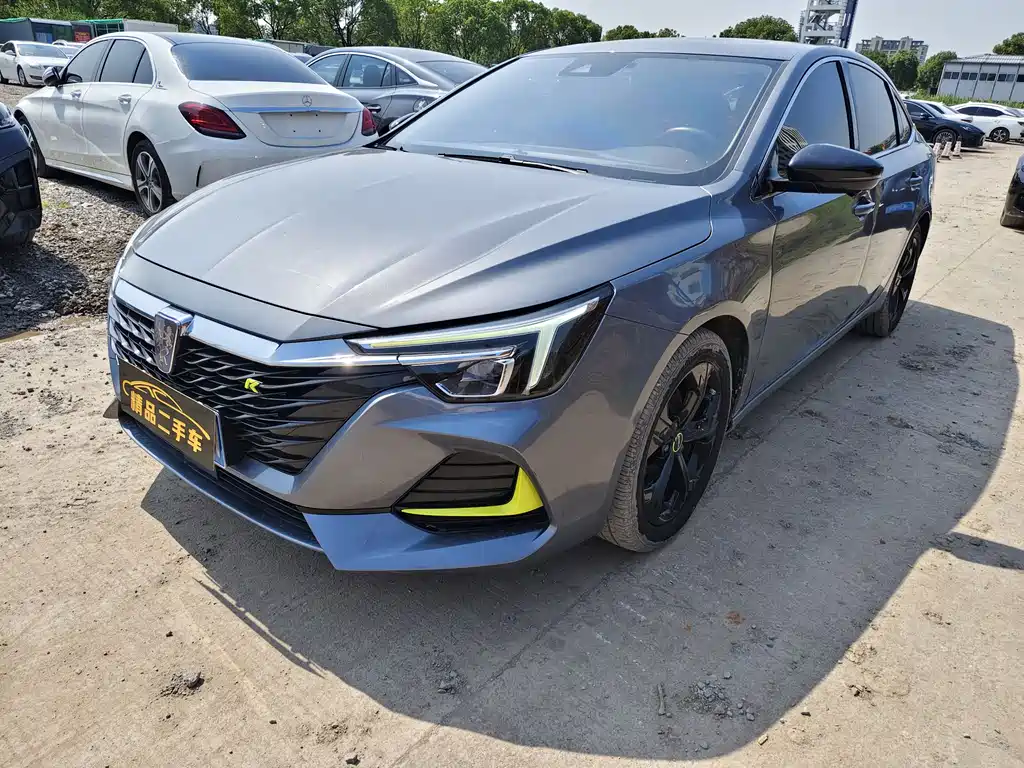 Roewe i6 MAX 300 TGI Auto Cool Sky Smart Drive Supreme