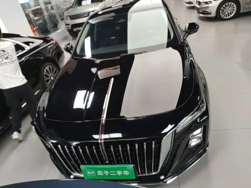 Hongqi H5 2.0 T Auto Connected Flagship