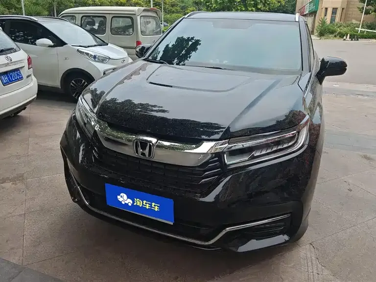 Honda Avancier 370 TURBO 4 WD Premium