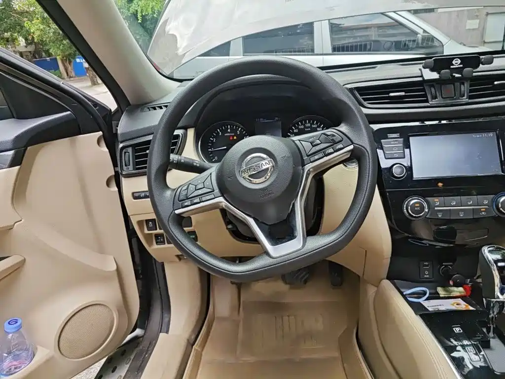 X-Trail 2.0 L CVT Comfort 2 WD