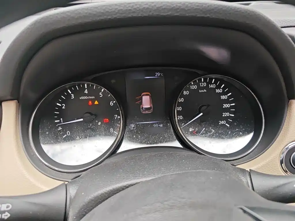 X-Trail 2.0 L CVT Comfort 2 WD