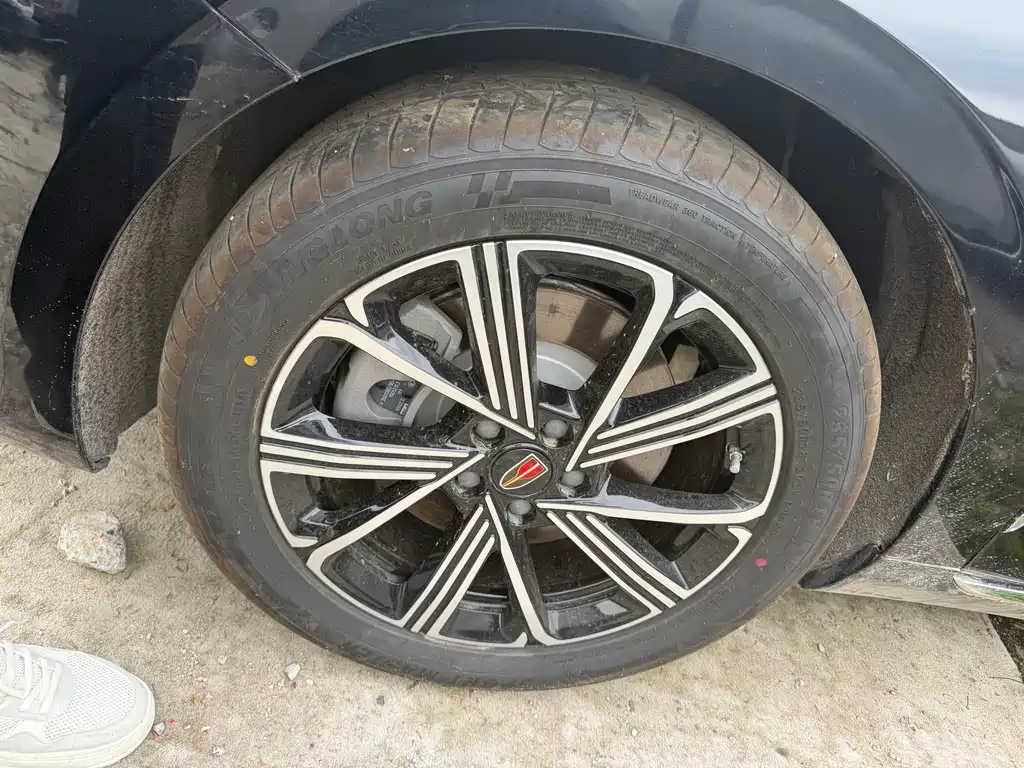 Hongqi H5 PHEV 130 Super Hybrid