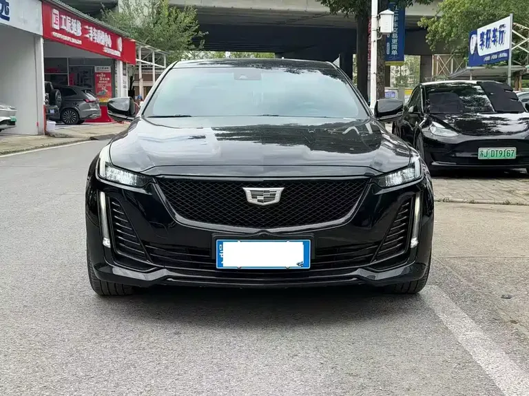Cadillac CT5 28 T Luxury (Standard)