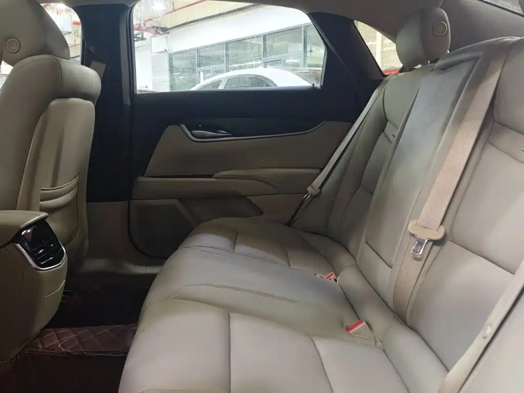 Cadillac XTS 28 T Comfort