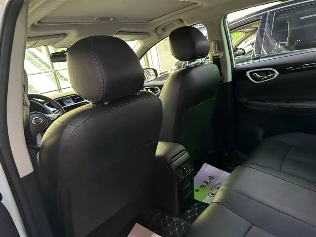 Sylphy Classic 1.6 XE CVT Comfort