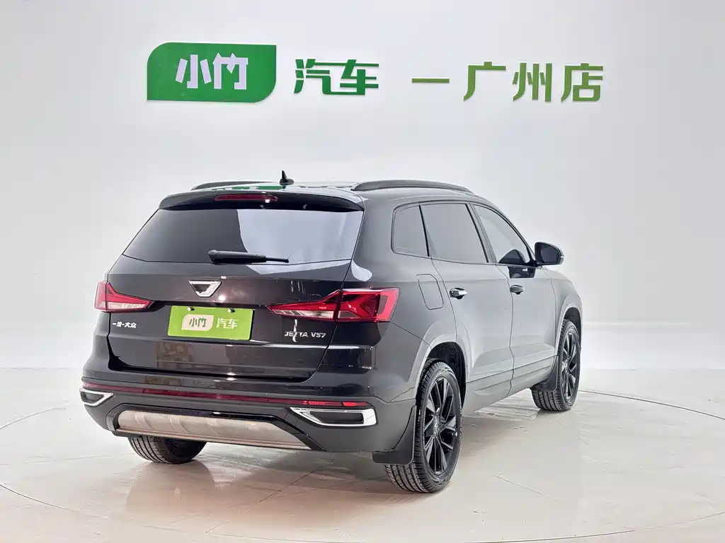 Jetta VS7 Black Sharp 1.4 T Auto Joy Pro