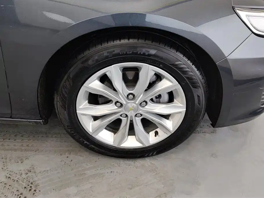 Malibu XL 535 T CVT Sharp Dynamic