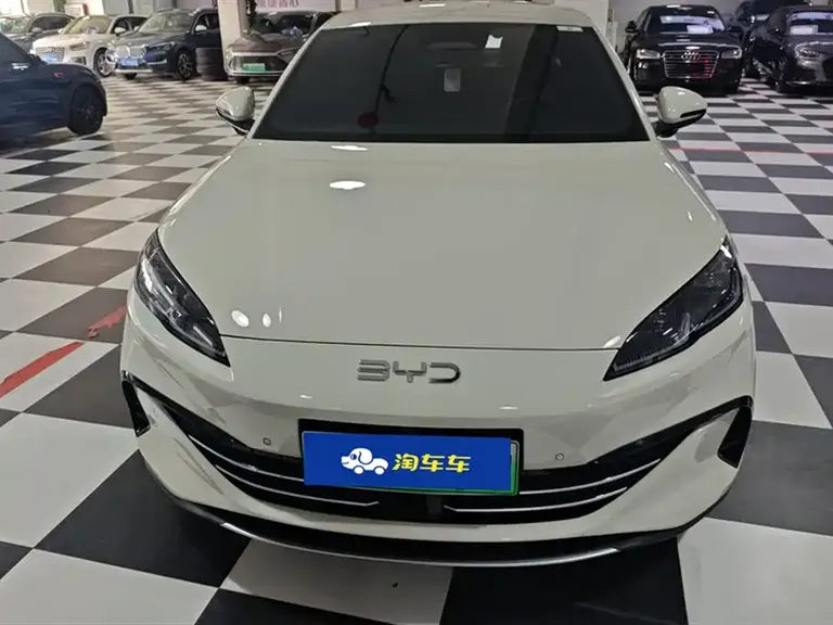 BYD Seal 06 DM-i Smart Drive 80 KM Luxury