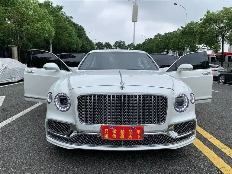 Bentley Flying Spur 6.0 T Standard