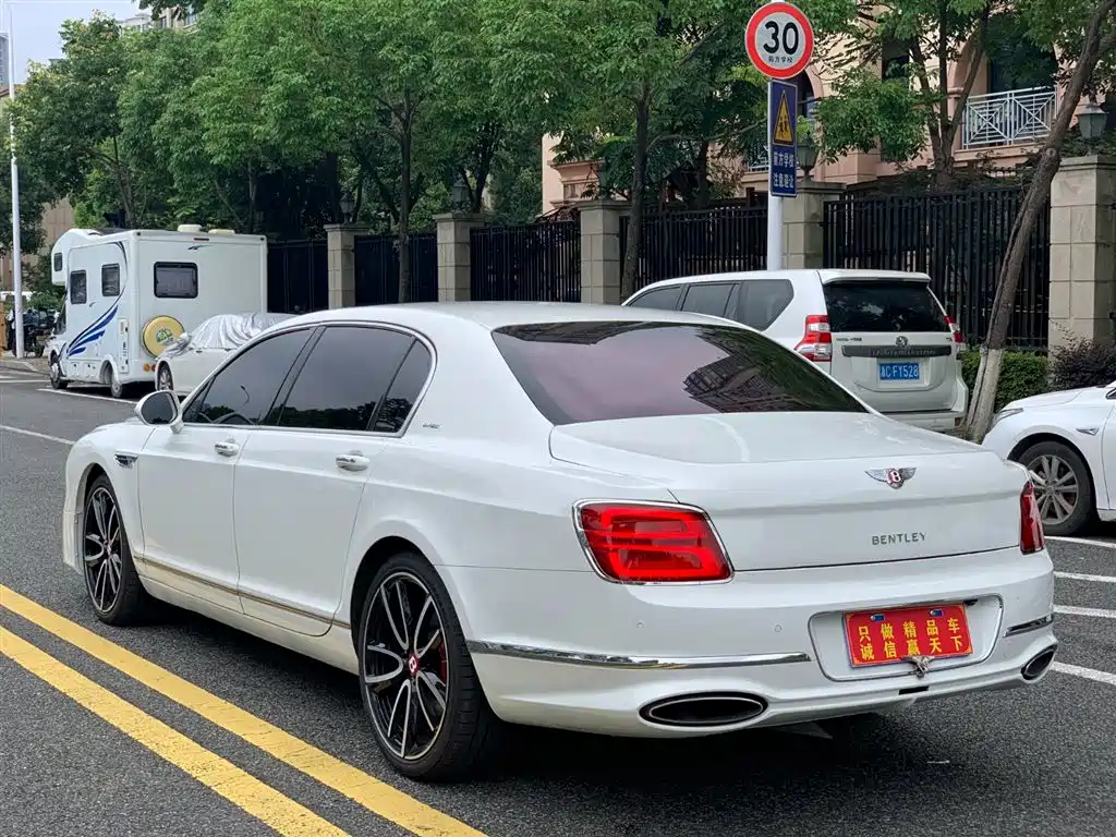 Flying Spur 6.0 T Standard