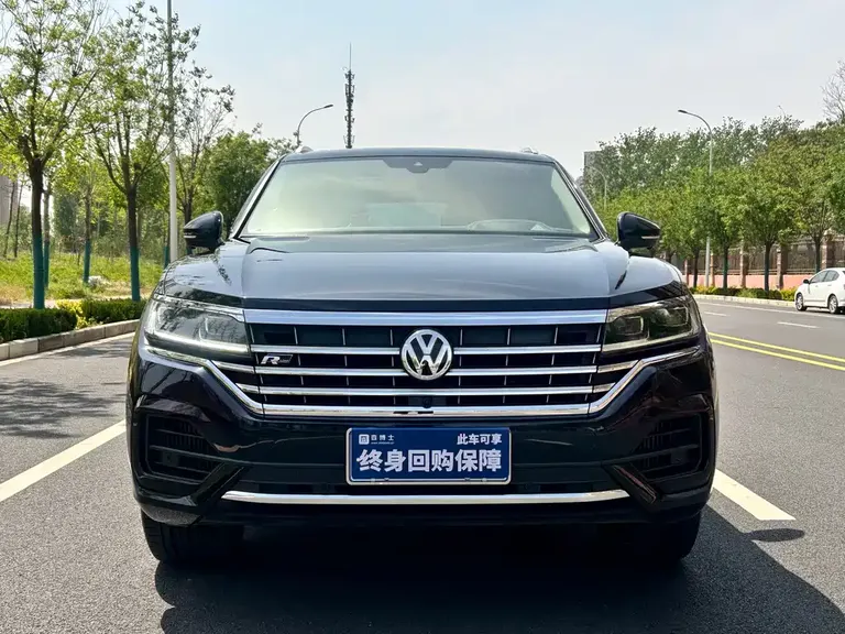 Volkswagen Touareg 3.0 TSI Sharp Edge CN-VI