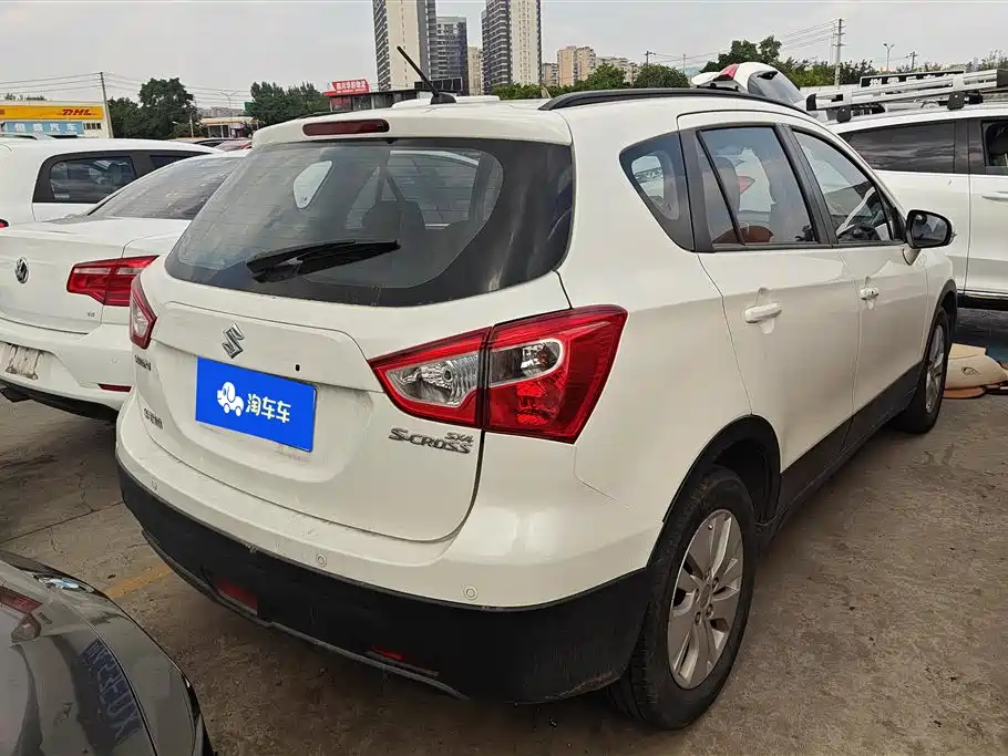 S-Cross 1.6 L CVT 2 WD Progressive