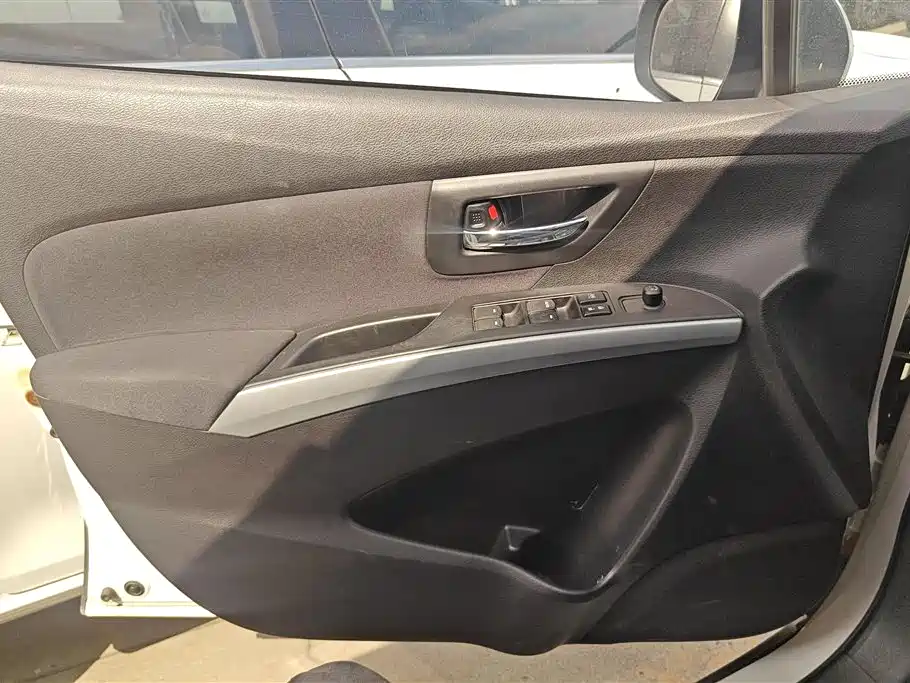 S-Cross 1.6 L CVT 2 WD Progressive