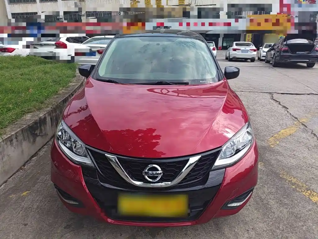 Tiida 1.6 L CVT Cool Motion