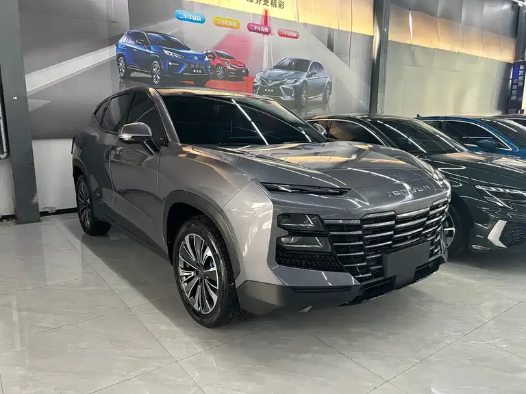 Jetour Dasheng i-DM 1.5 T DHT Lightning