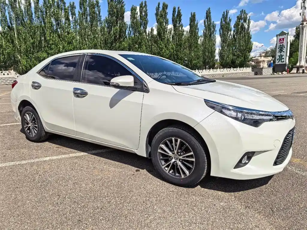 Levin 1.6 G CVT Elite