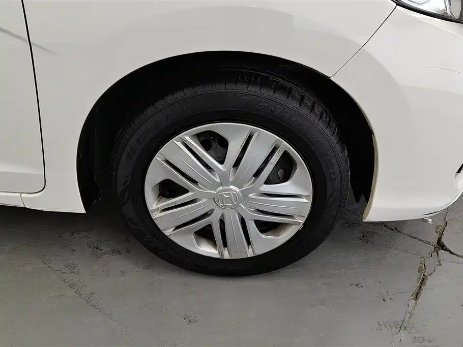 Fit 1.5 L CVT Comfort