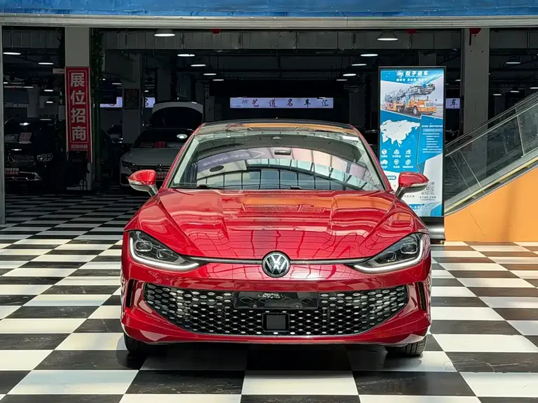 Volkswagen Lamando Lamando L 280 TSI DSG Spicy Cool