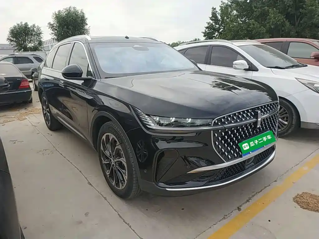 Nautilus 2.0 T 4 WD Supreme Wise