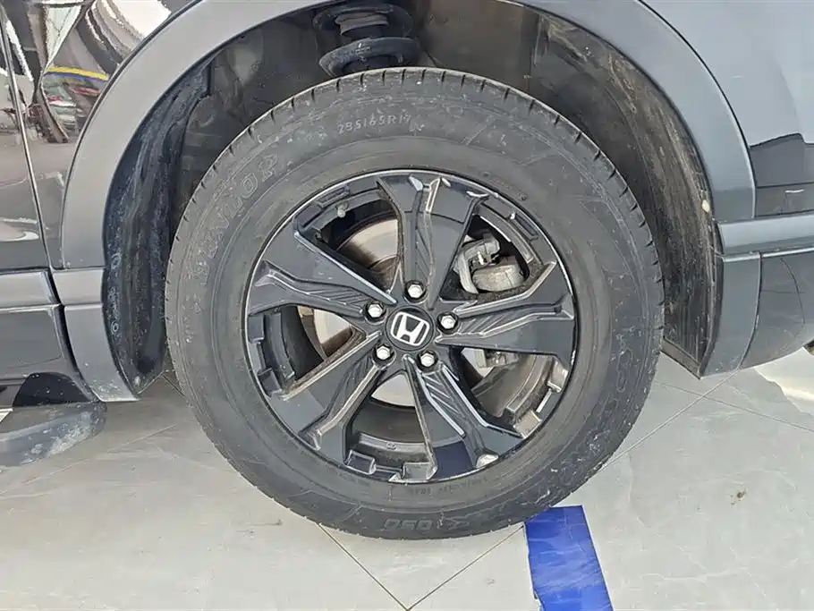 Breeze 240 TURBO CVT 2 WD Elite
