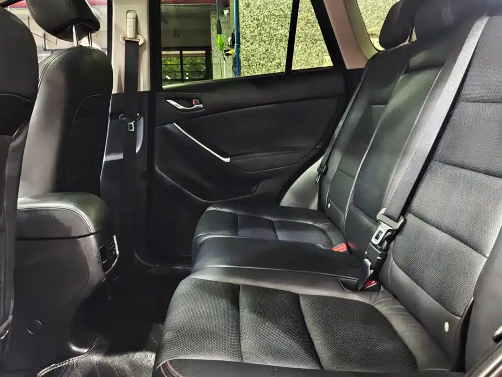 Mazda CX-5 2.5 L Auto 4 WD Distinguished