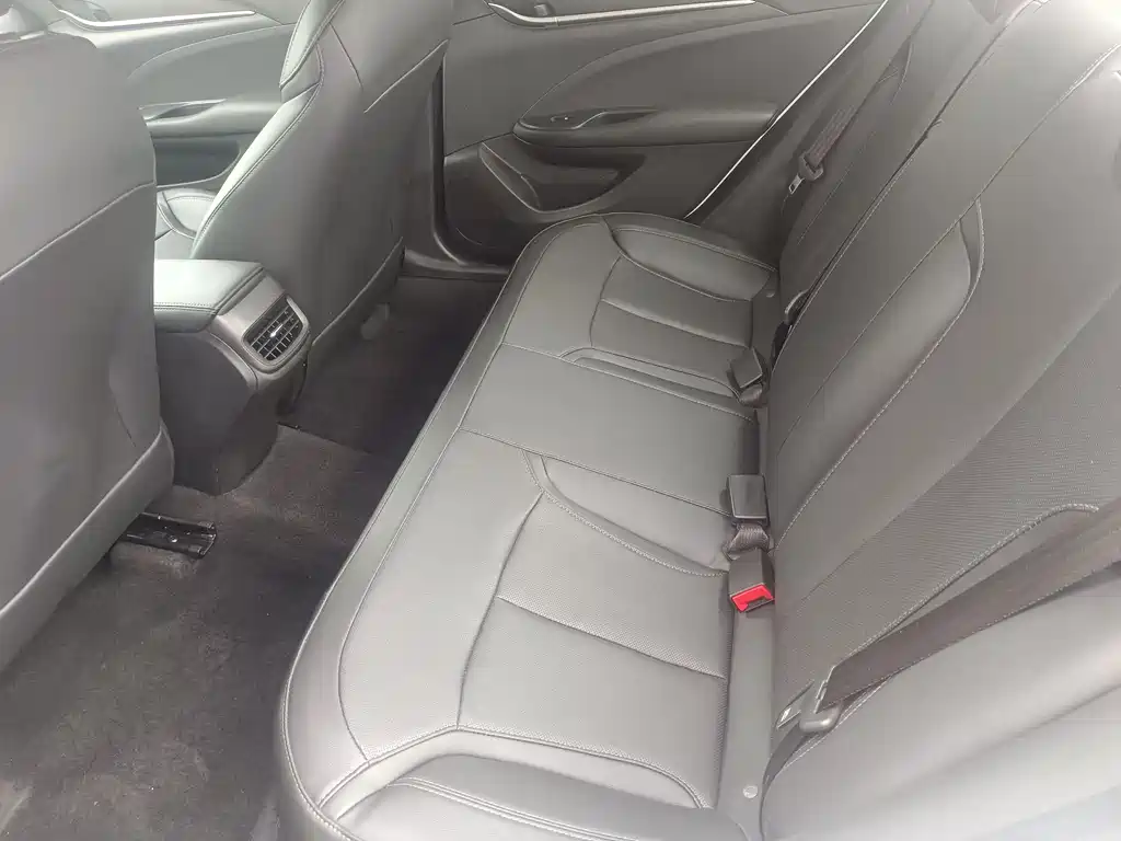 Excelle GT 1.3 T Auto Light Hybrid Elite